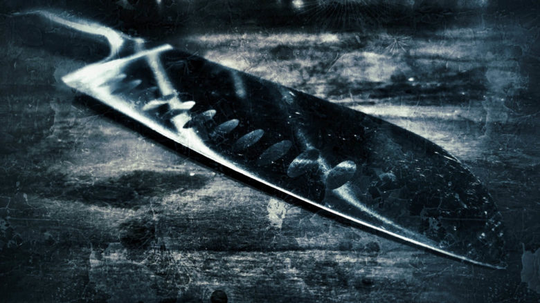 A knife in black and white